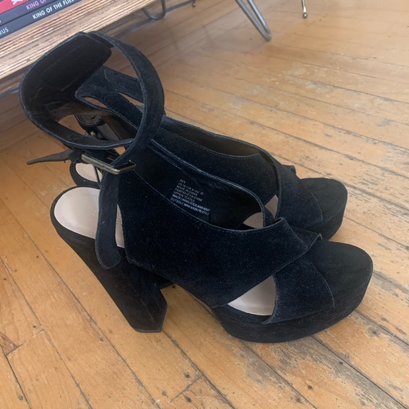 Platform heeled sandals - Picture 5 of 6